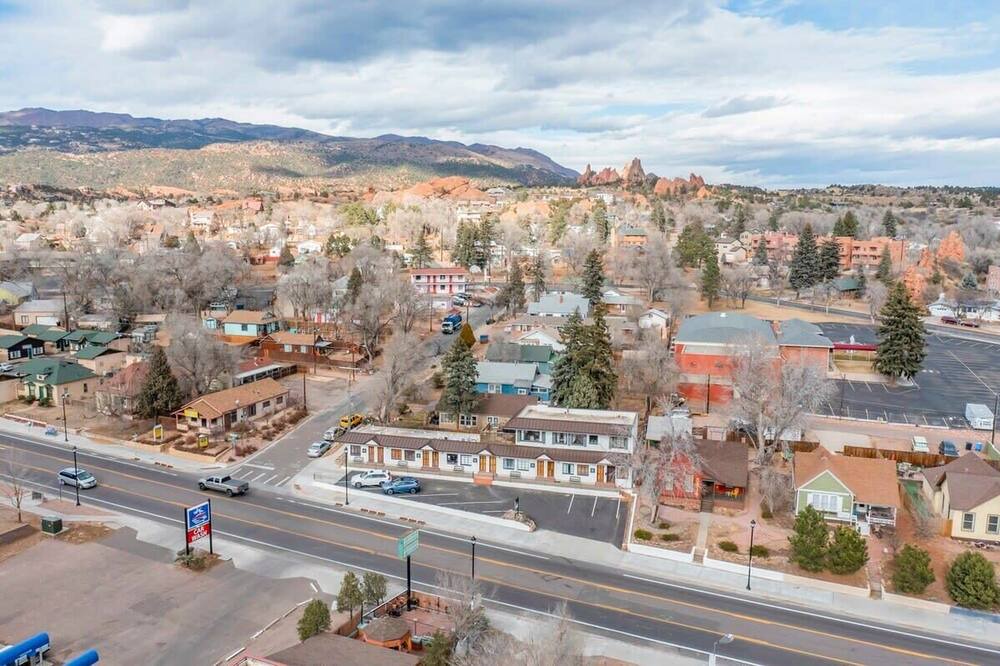 Photo of Outdoor in West Colorado Springs