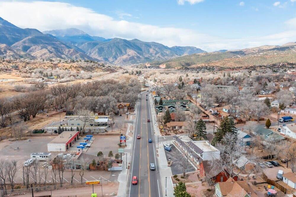 Photo of Others in West Colorado Springs