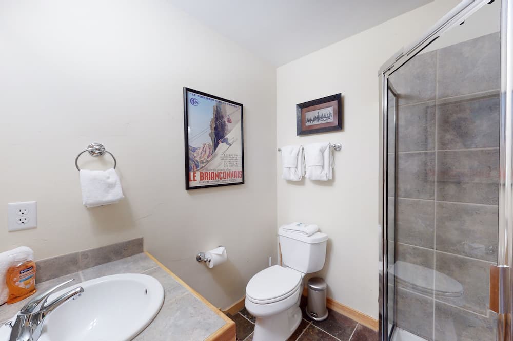 Photo of Bathroom in Winter Park