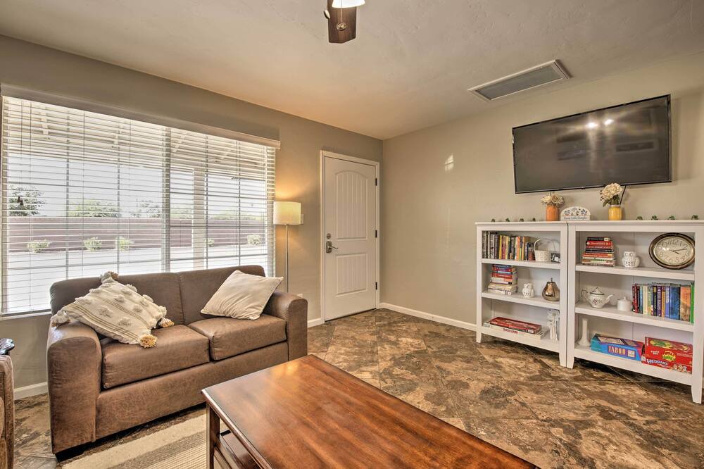 Photo of Bedroom in Sunset