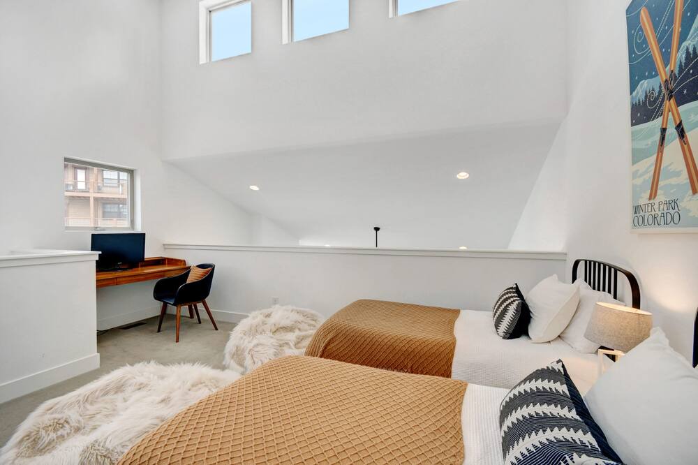 Photo of Bedroom in Rendezvous