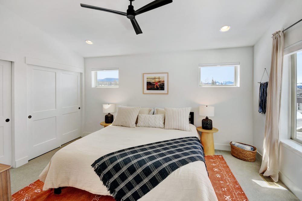 Photo of Bedroom in Rendezvous