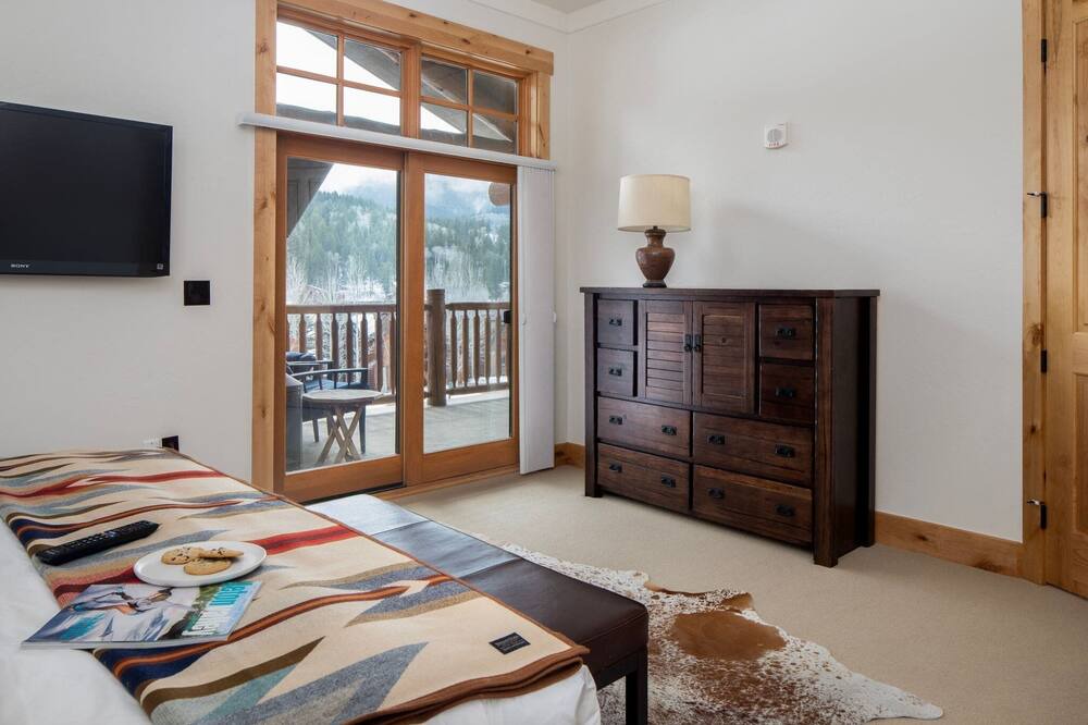 Photo of Patio Balcony in Victor