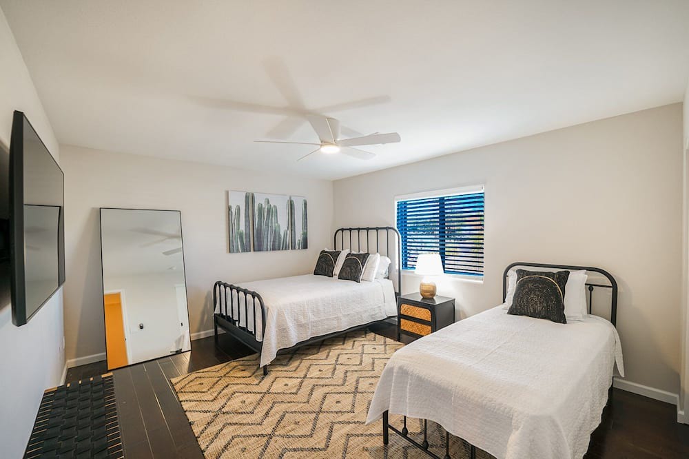 Photo of Bedroom in Shea North Estates