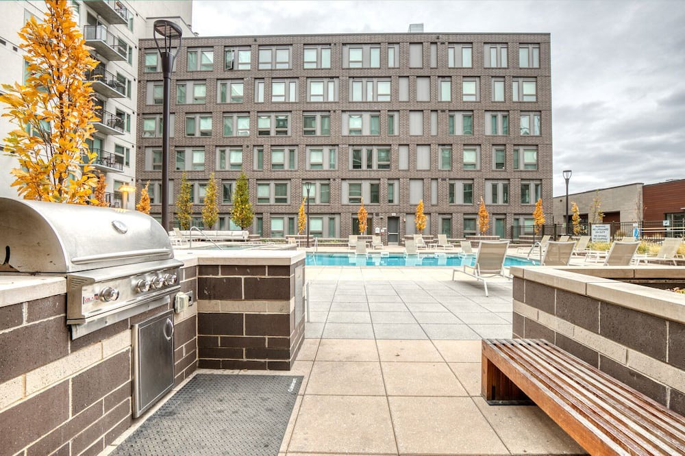 Photo of Outdoor in Hale