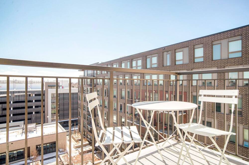 Photo of Patio Balcony in Hale