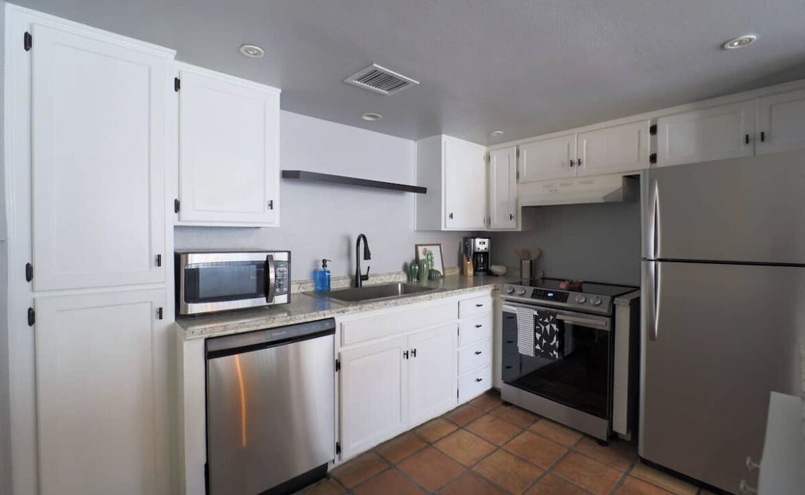 Photo of Kitchen in Scottsdale Estates Nine