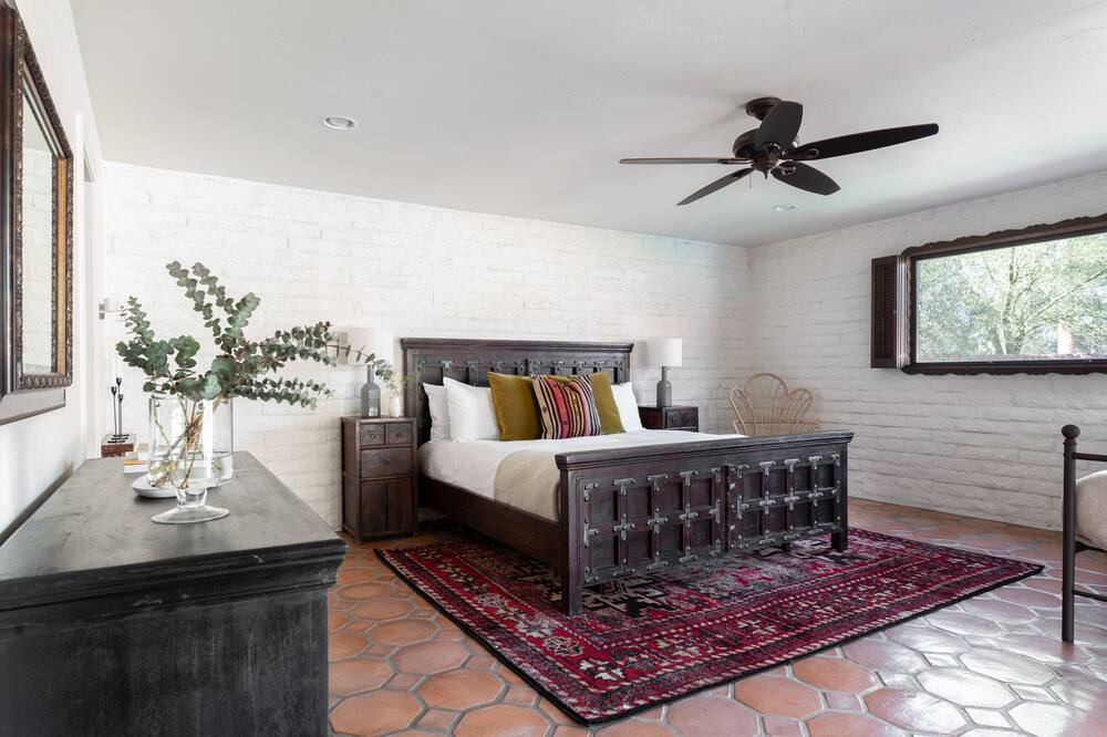 Photo of Bedroom in Camelback Sierra