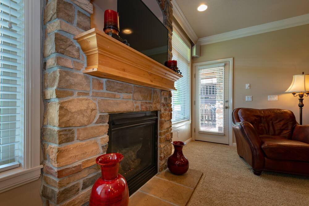 Photo of Livingroom in Ogden
