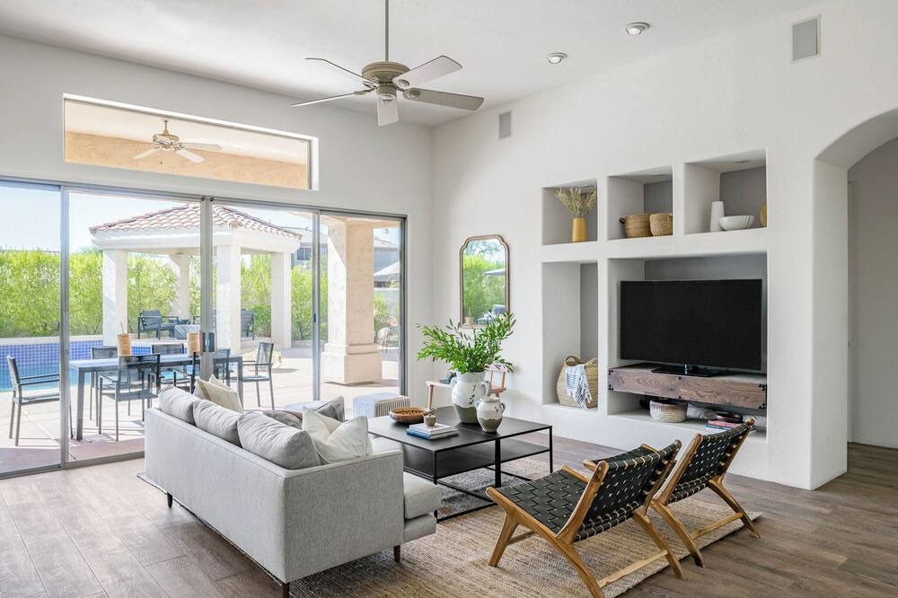 Photo of Bedroom in Sonoran Hills