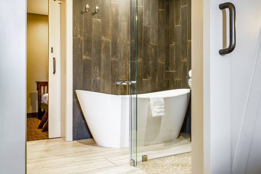 Photo of Bathroom in Torrey