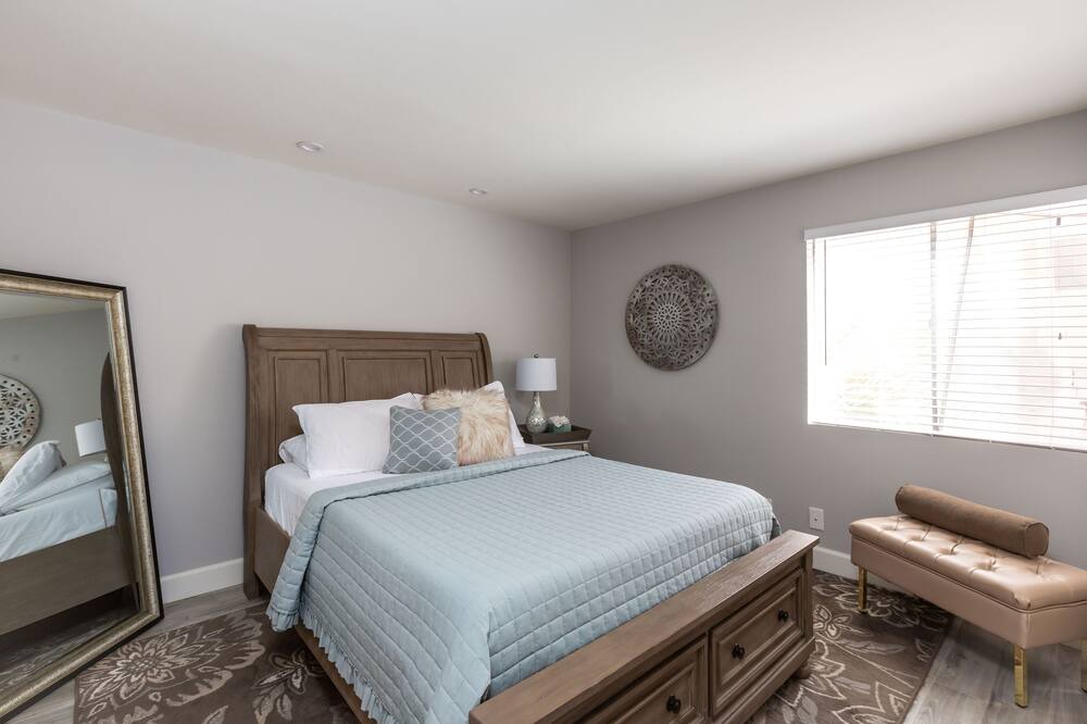 Photo of Bedroom in Woodland Springs