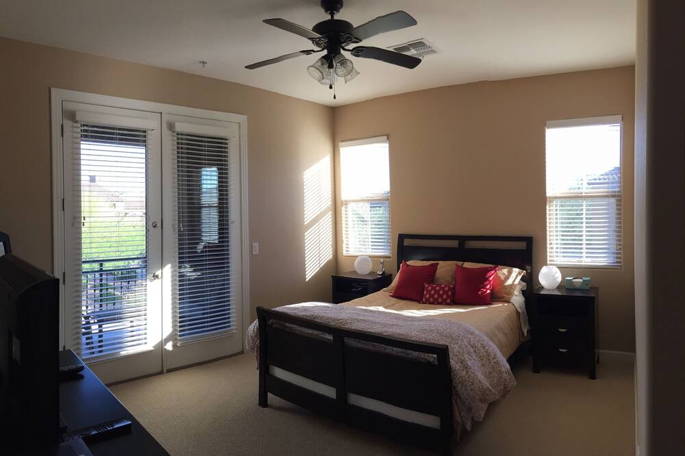 Photo of Patio Balcony in Talon Retreat