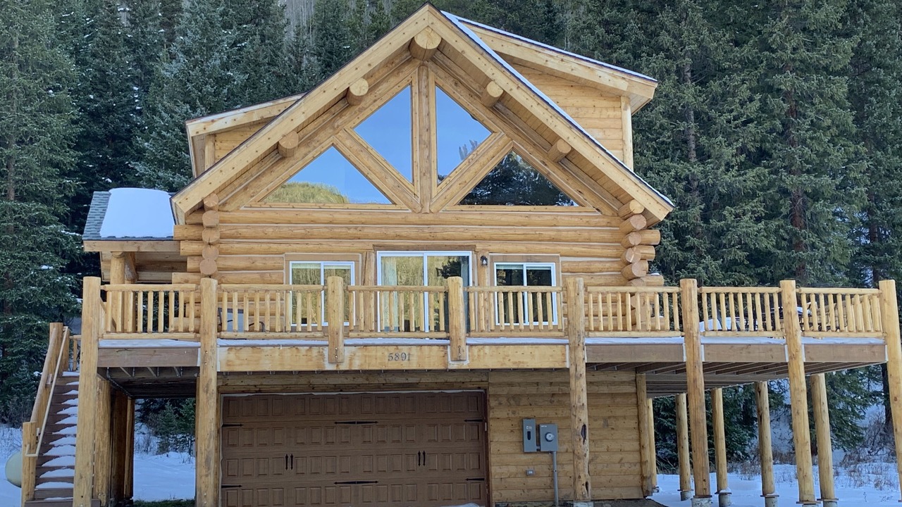 Photo of Outdoor in Sunny Slope