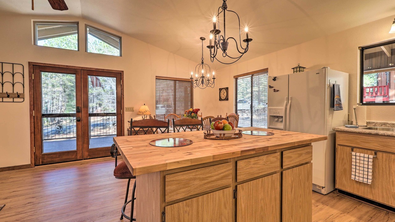Photo of Kitchen in Munds Park