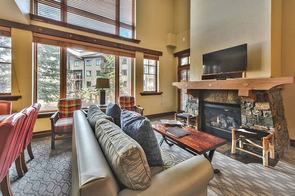 Photo of Livingroom in Park City