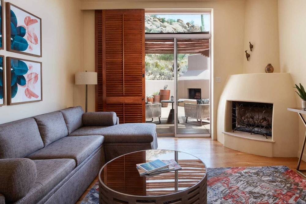 Photo of Livingroom in Troon North