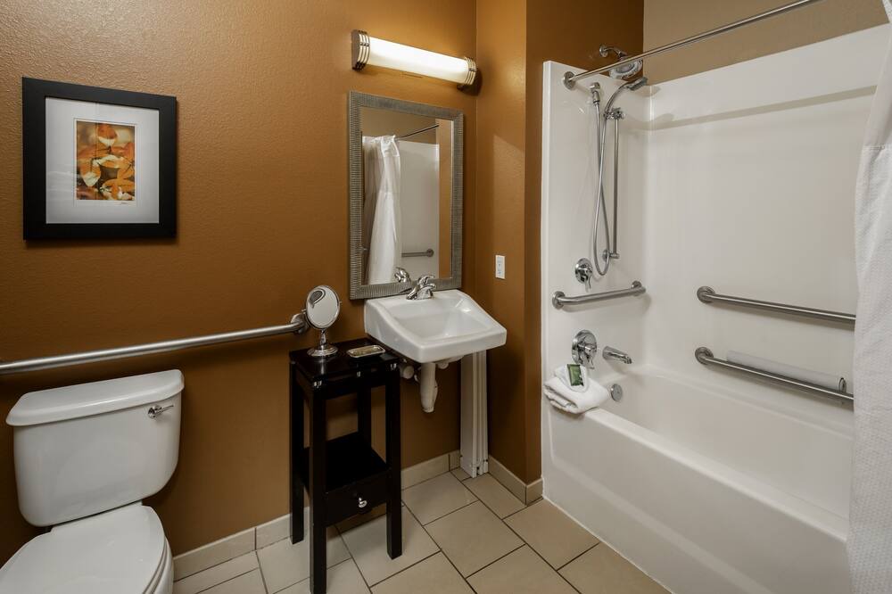 Photo of Bathroom in Pierre