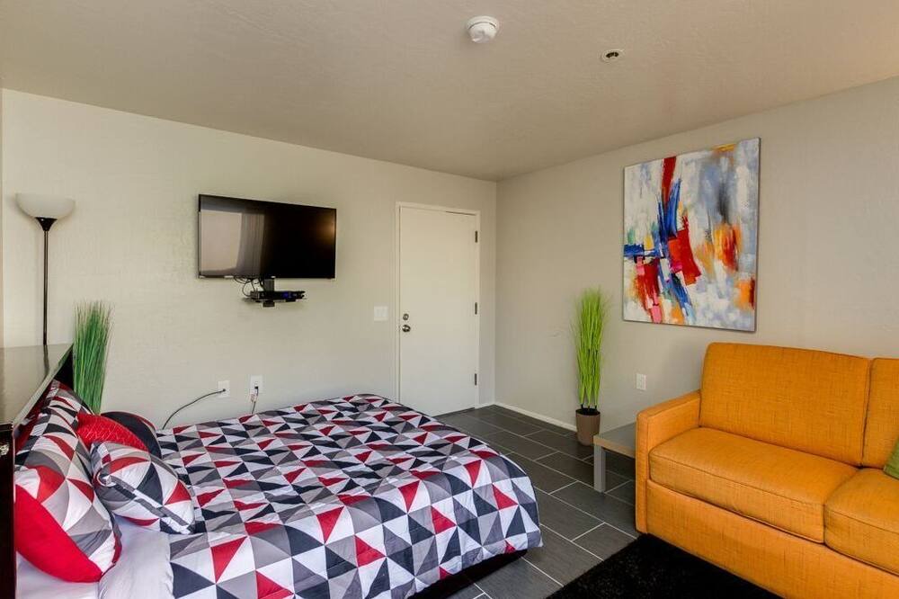 Photo of Bedroom in Surprise