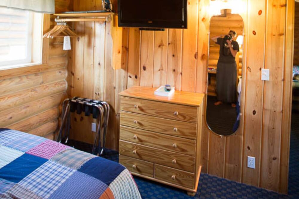Photo of Bedroom in Thayne
