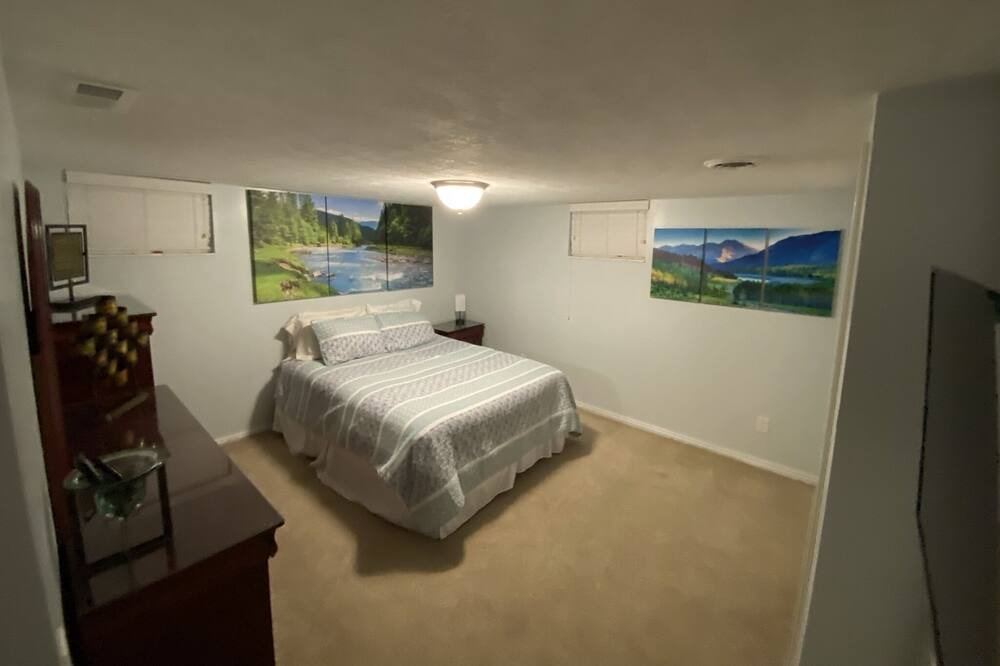 Photo of Bathroom in Murray