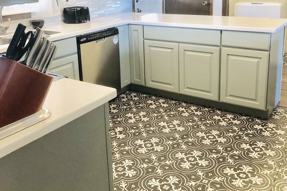 Photo of Kitchen in Page