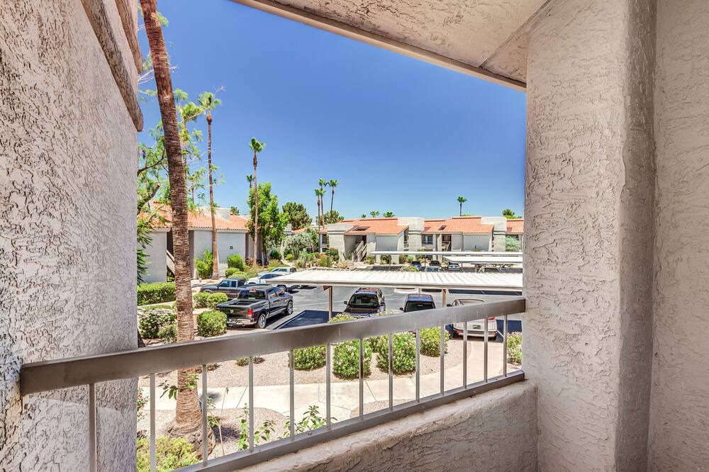 Photo of Patio Balcony in Village Three