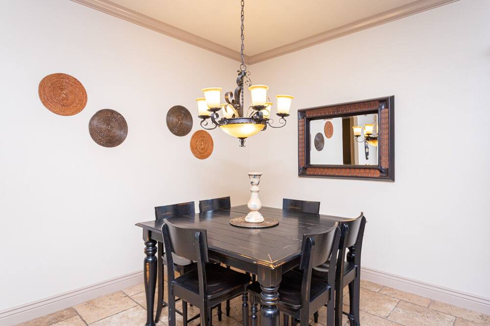 Photo of Livingroom in St. George