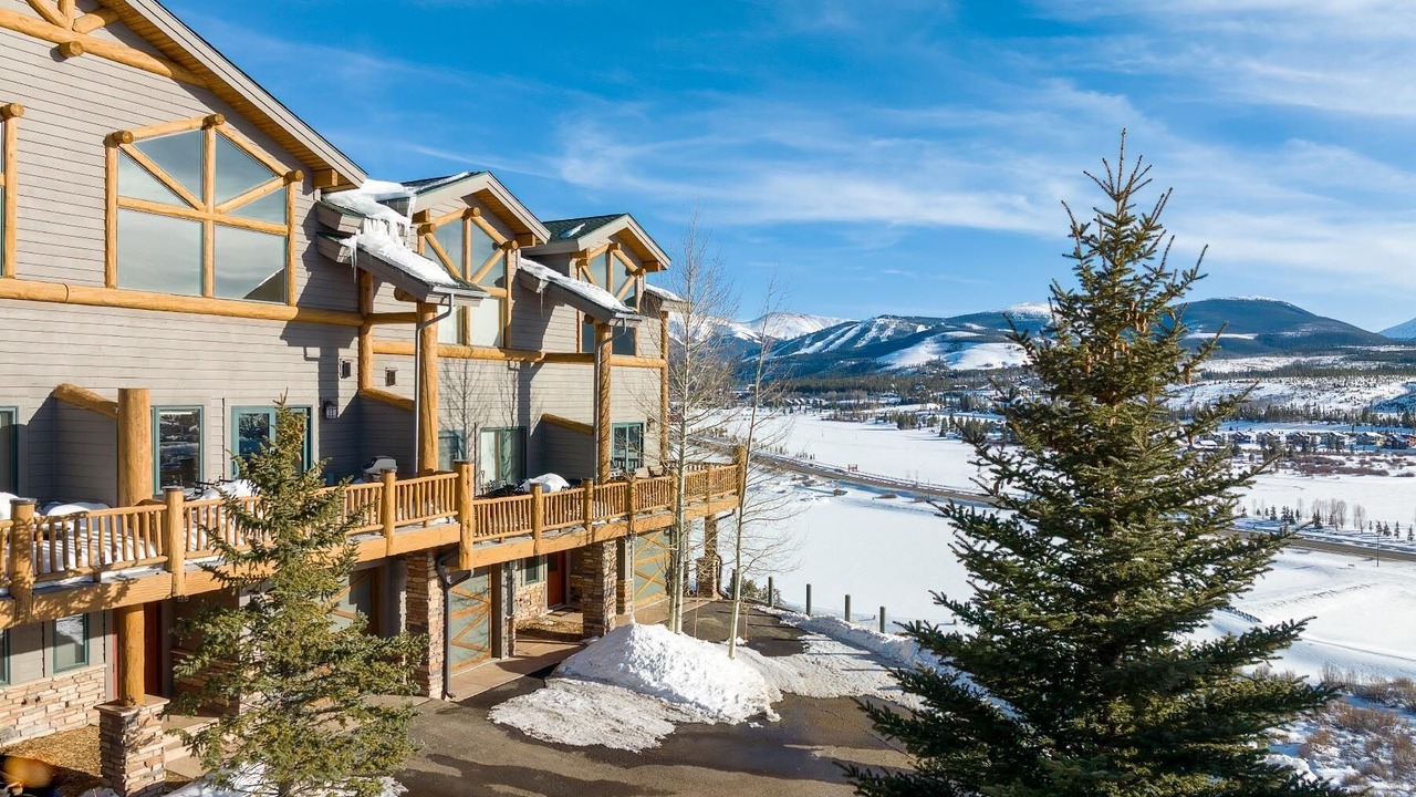 Photo of Outdoor in Fraser