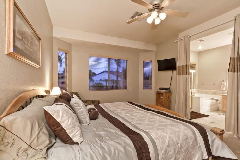 Photo of Bathroom in Augusta Ranch
