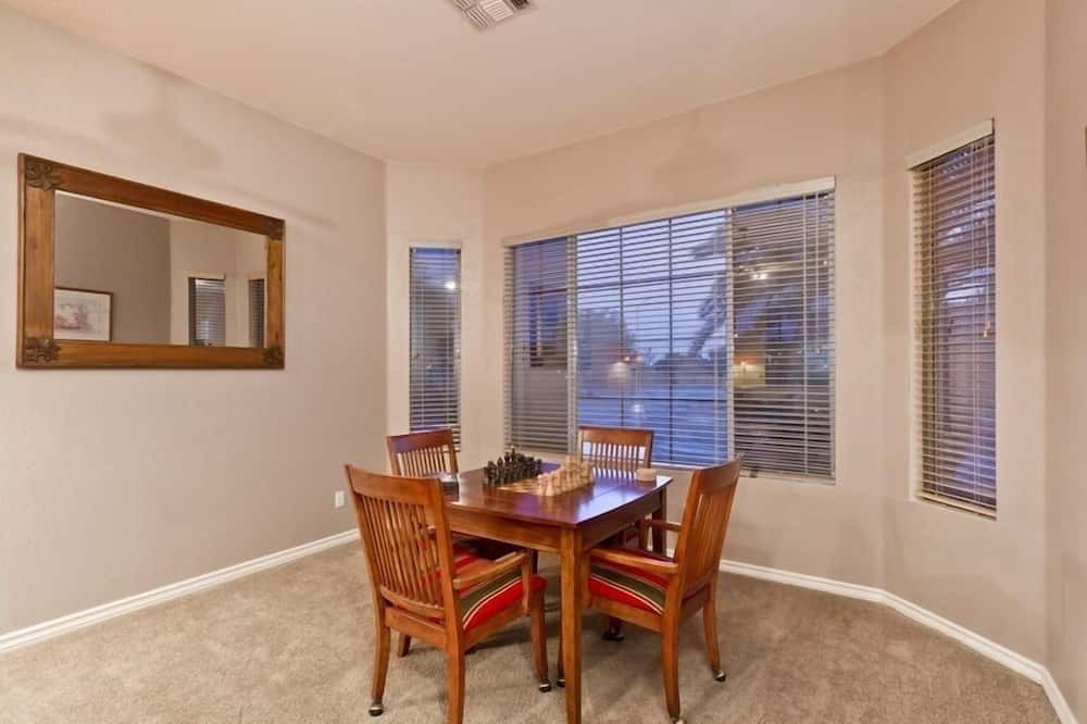 Photo of Bedroom in Augusta Ranch