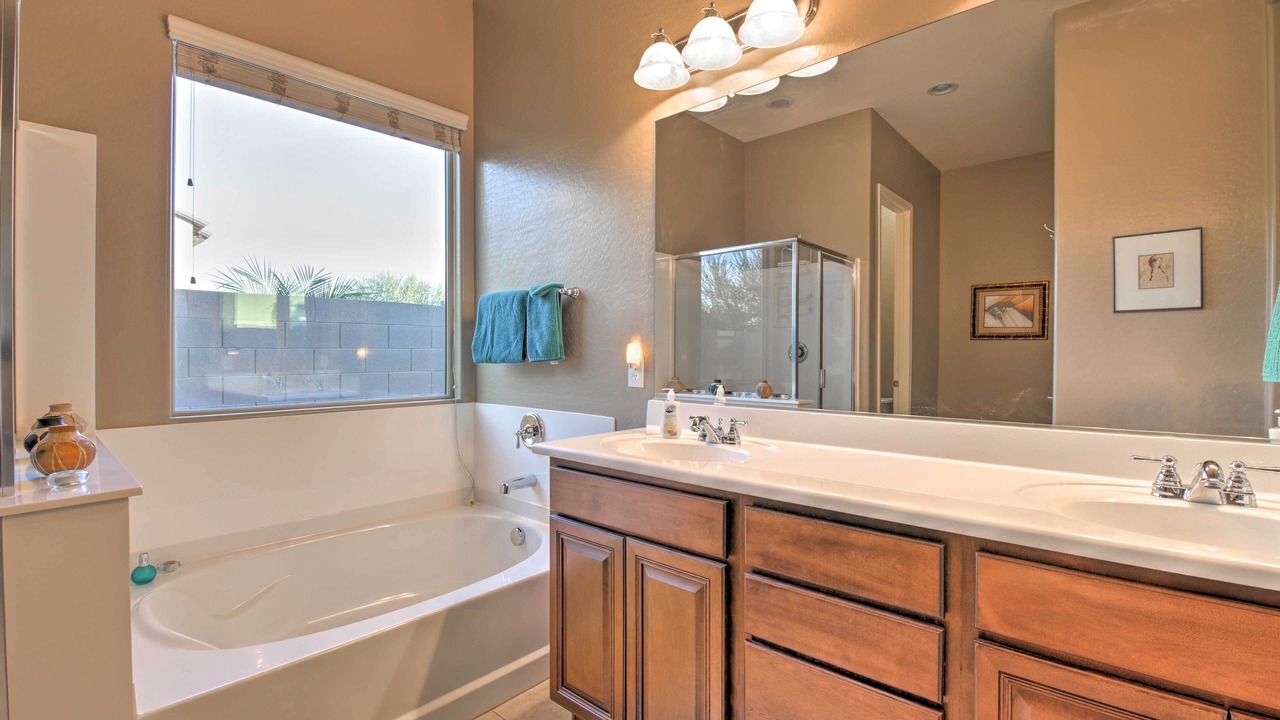 Photo of Kitchen in Montecito in Estrella