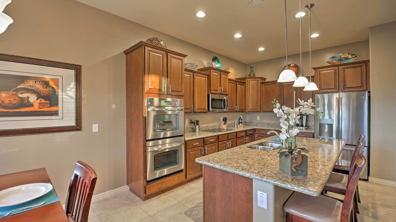 Photo of Kitchen in Montecito in Estrella