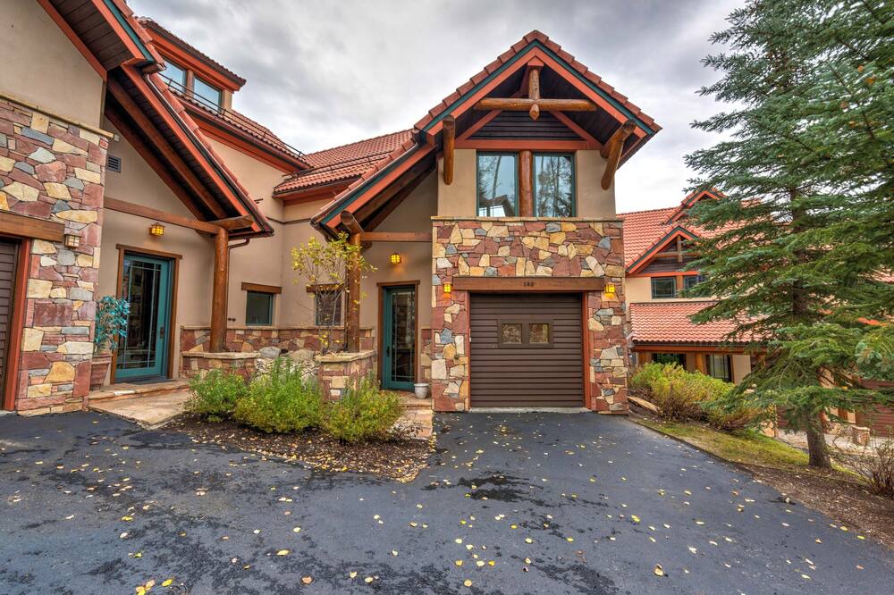 Photo of Outdoor in Mountain Village