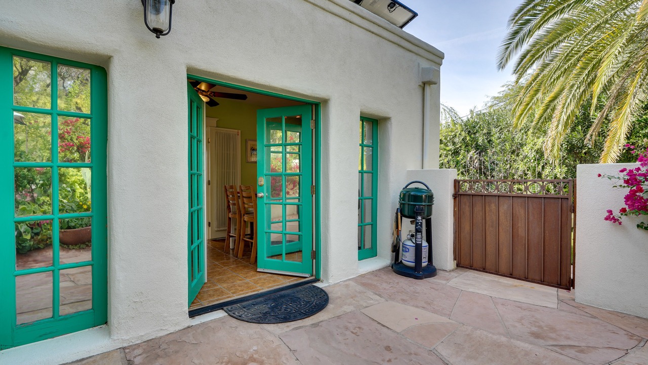 Photo of Patio Balcony in Sam Hughes