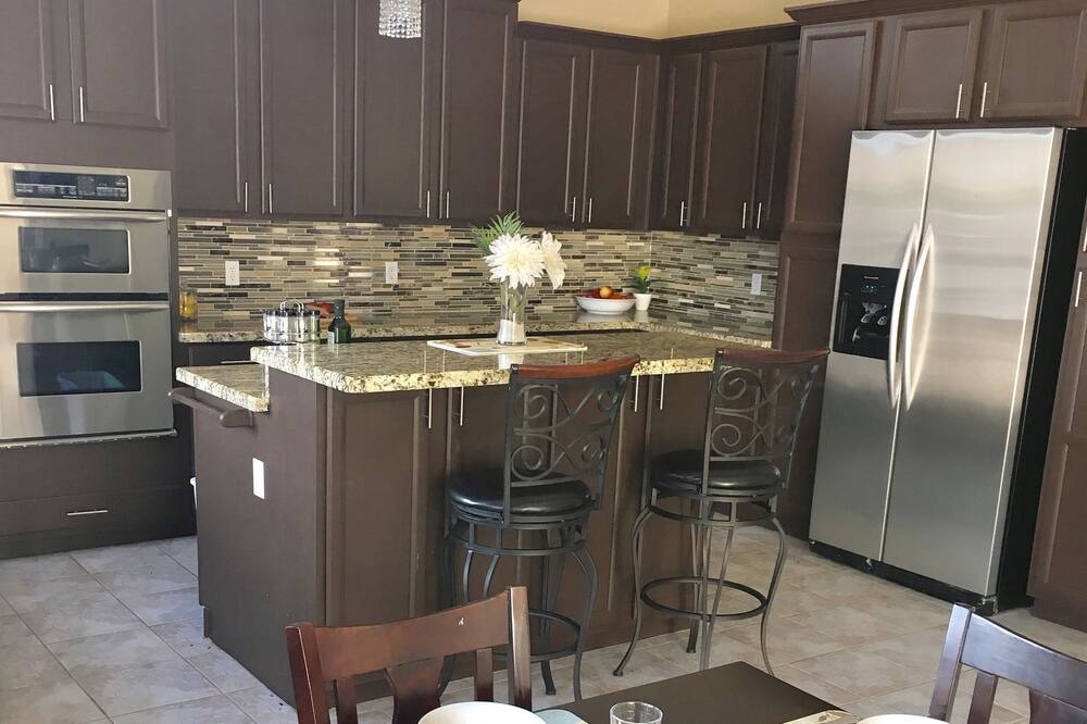 Photo of Kitchen in Estrella Mountain Ranch