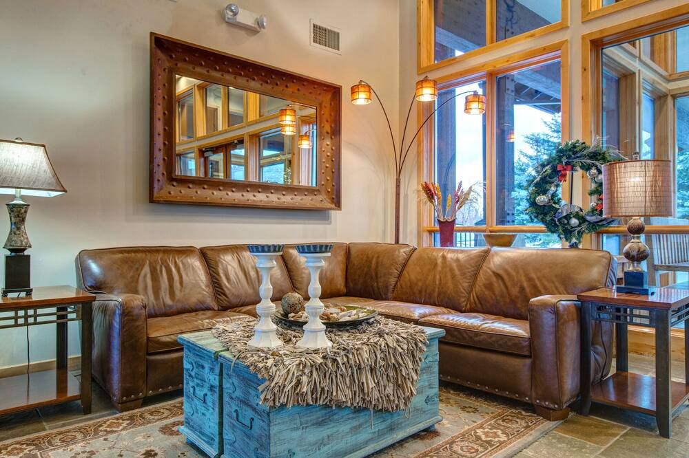 Photo of Livingroom in Park City