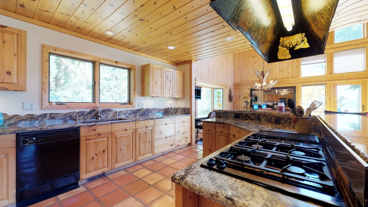 Photo of Kitchen in Hamilton Creek