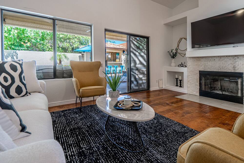 Photo of Livingroom in Paradise Park Vista