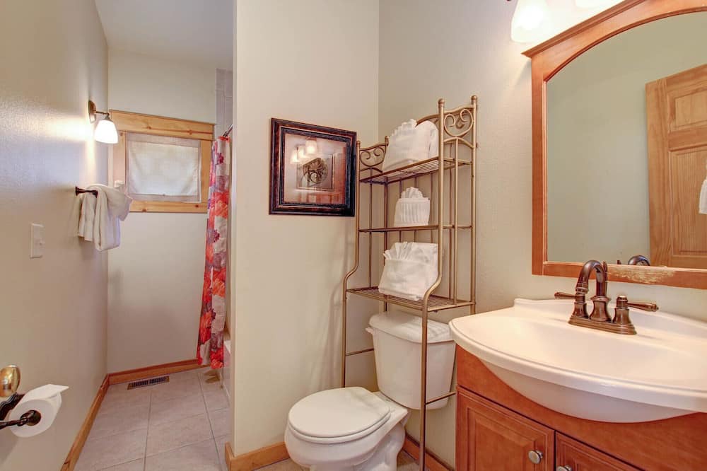 Photo of Bathroom in Estes Park