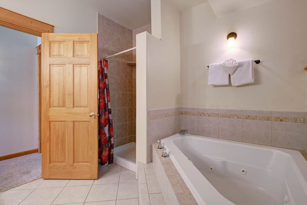 Photo of Bathroom in Estes Park