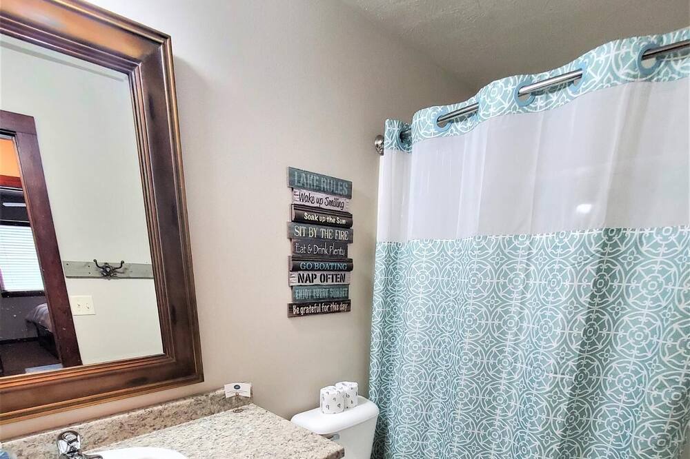 Photo of Bathroom in Spirit Lake