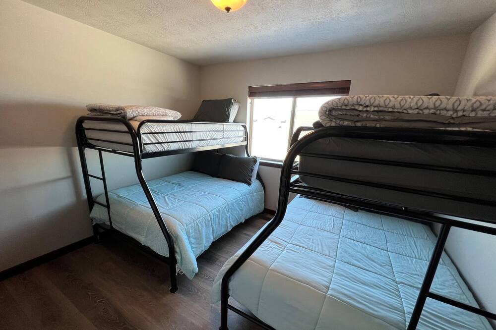 Photo of Bedroom in Spirit Lake