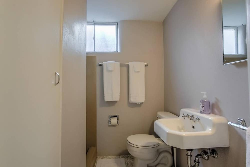 Photo of Bathroom in Central Colorado Springs