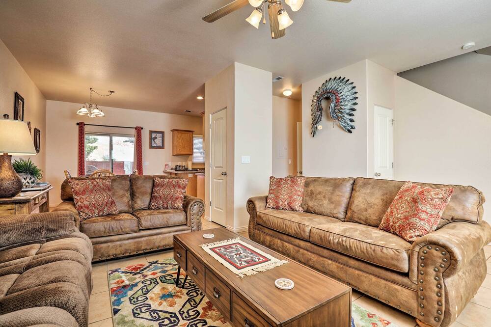 Photo of Livingroom in Kanab