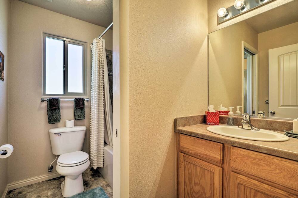 Photo of Bathroom in Kanab
