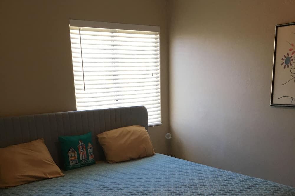 Photo of Others in Centennial Hills