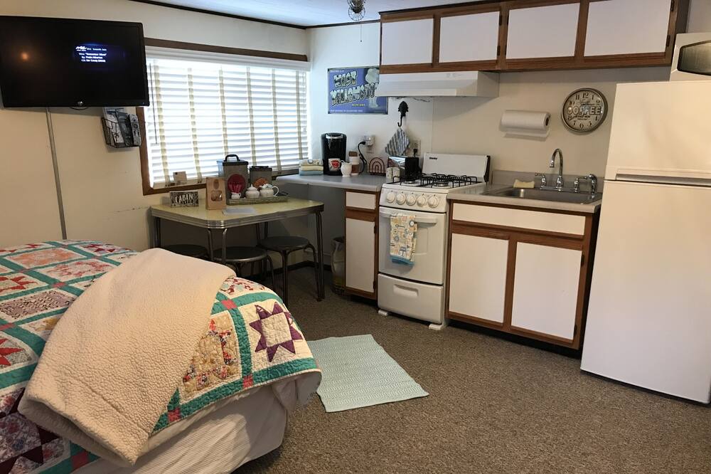 Photo of Kitchen in Gallatin Gateway