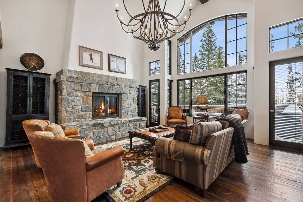 Photo of Livingroom in Whitefish