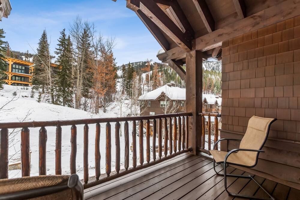 Photo of Patio Balcony in Whitefish